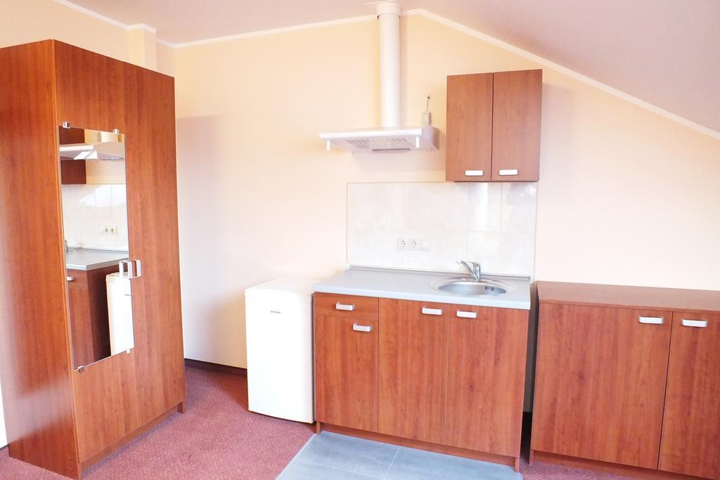 Apalenis Hotel Riga Phòng bức ảnh
