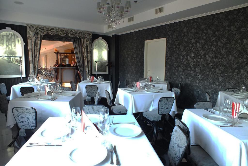 Apalenis Hotel Riga Ngoại thất bức ảnh